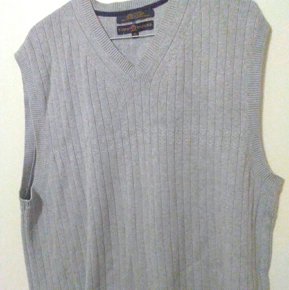Tommy Hilfiger Sweater Vest